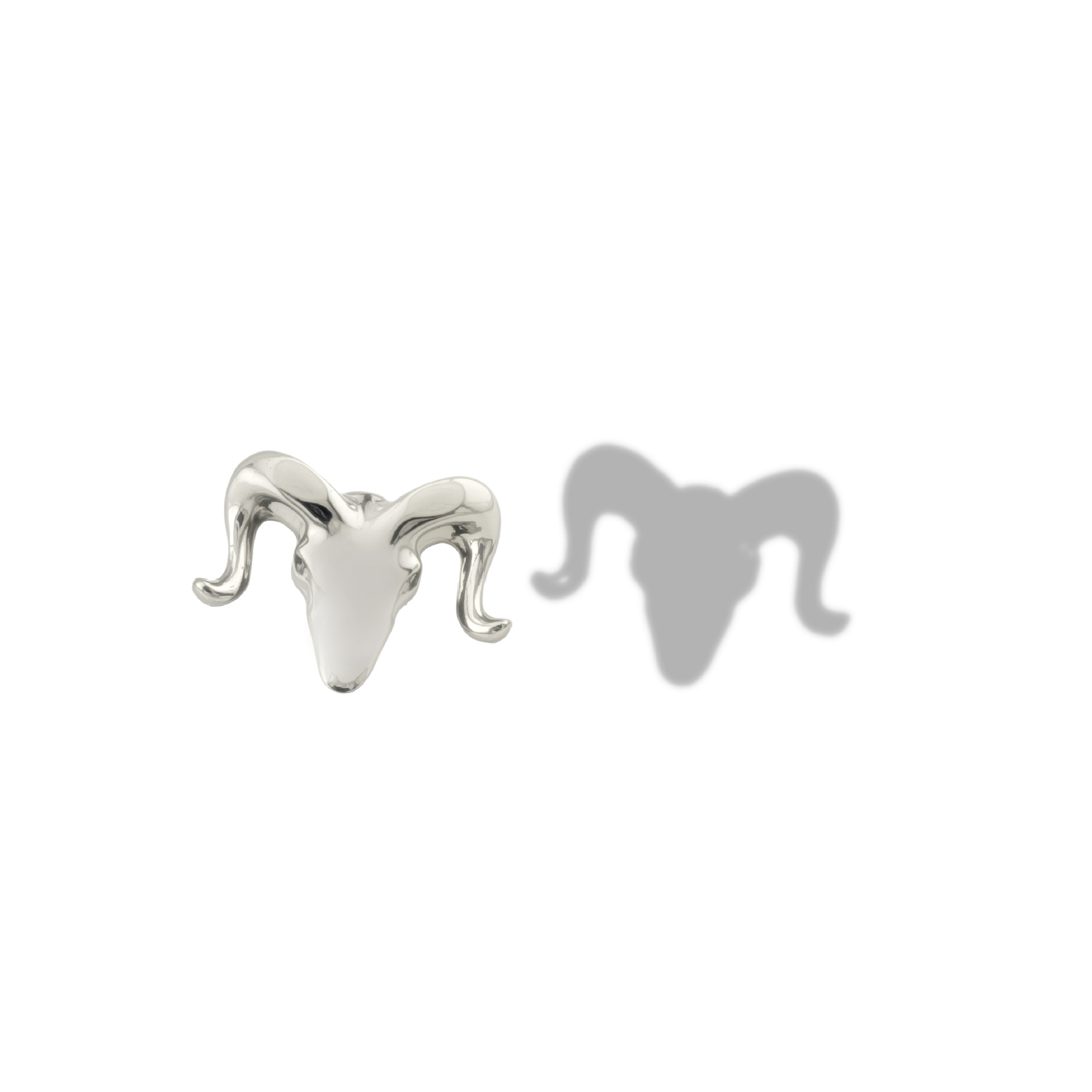 Pendientes F136 con cabeza de toro tallada en 3D para nariz, oreja y cartílago, de aleación de titanio G23, para piercing corporal._voghion.com