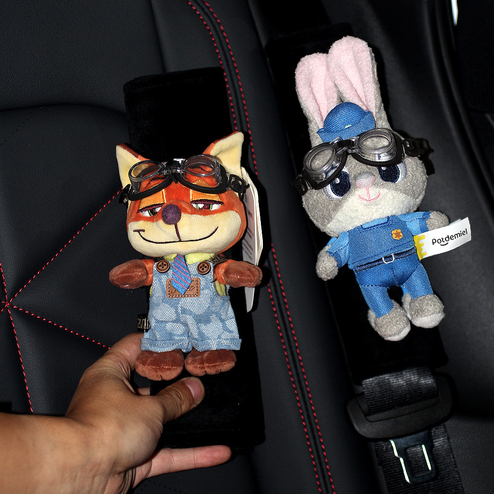 Nick Fox Zootopia Pilot Car Seat Shoulder Pad Decoration Seatbelt Protector Gift