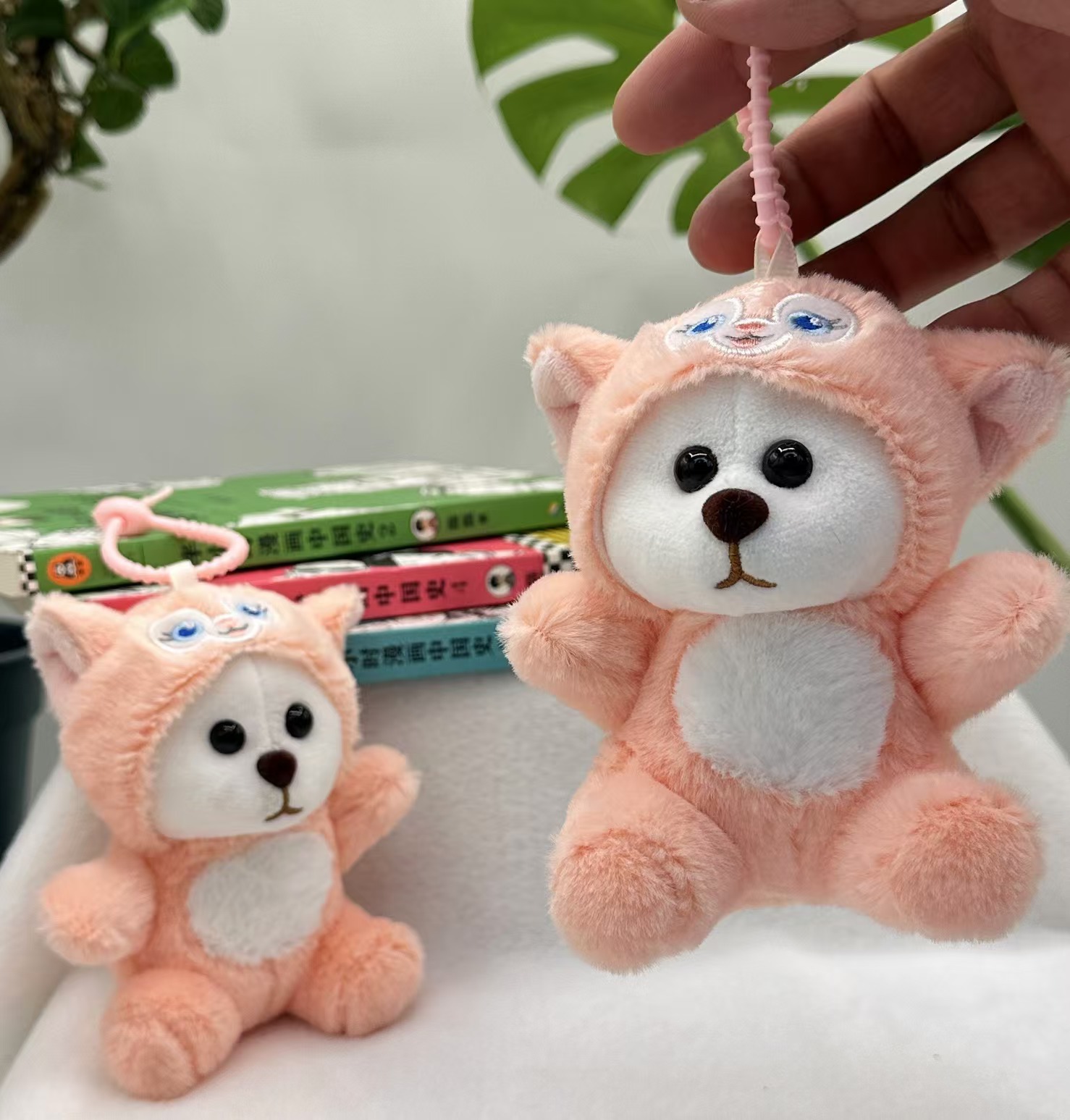 Una variedad de disfraces Lina Bear Keychain Teddy Bear bolsos colgantes Teddy Bear juguetes al por mayor