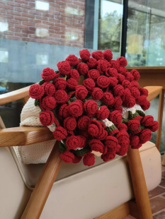 △ Finished Rose Bouquet Blanket Handmade Wool Crocheted Flowers Home Office Blanket for Girlfriend 520 Gift