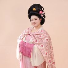 һ��h���������ɽ���Ʒ��T������һƬʽ��ȹ�R��