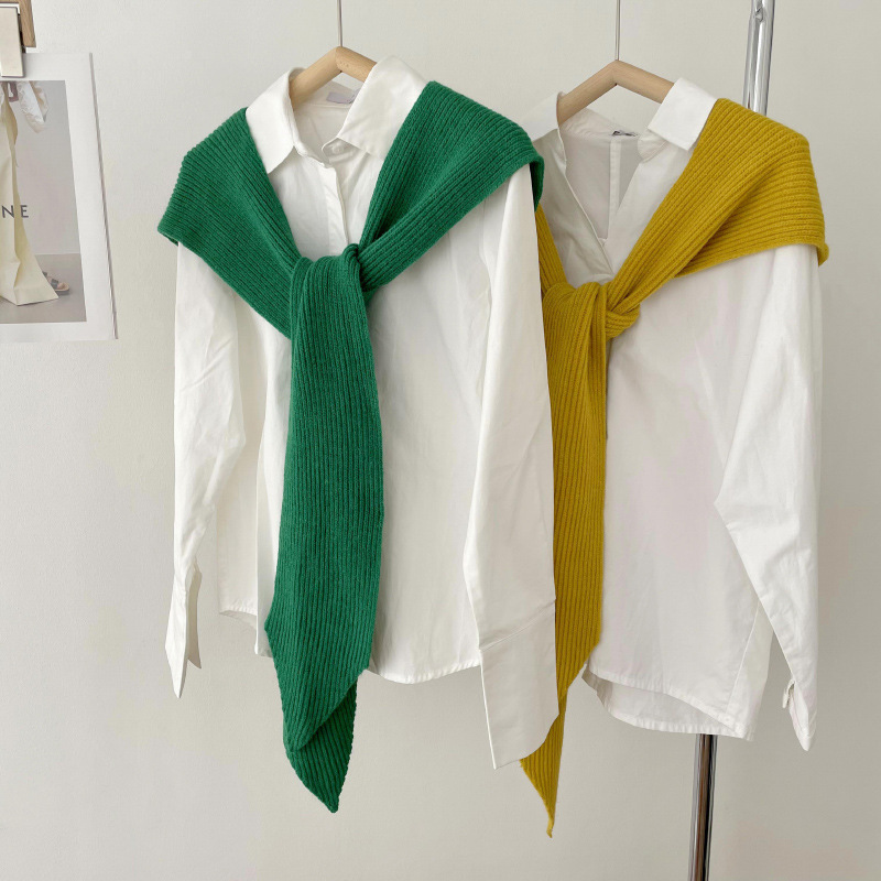 Nuevo estilo coreano de color sólido agudo esquina encapuchado pequeño chal de oficina sala de aire acondicionado delgado cuello exterior pequeño hombro