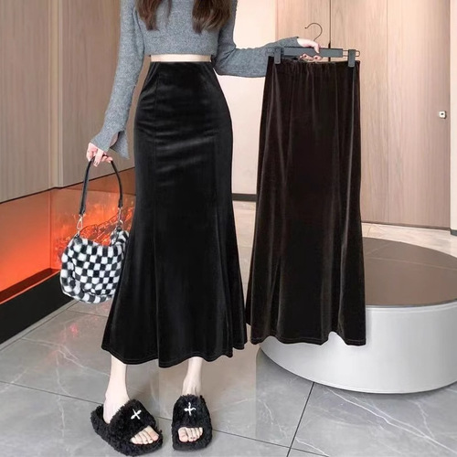 Black velvet fish-tail half-length skirt for women, autumn and winter, high-waisted, slimming A-line, petite, medium-long length, pleated skirt