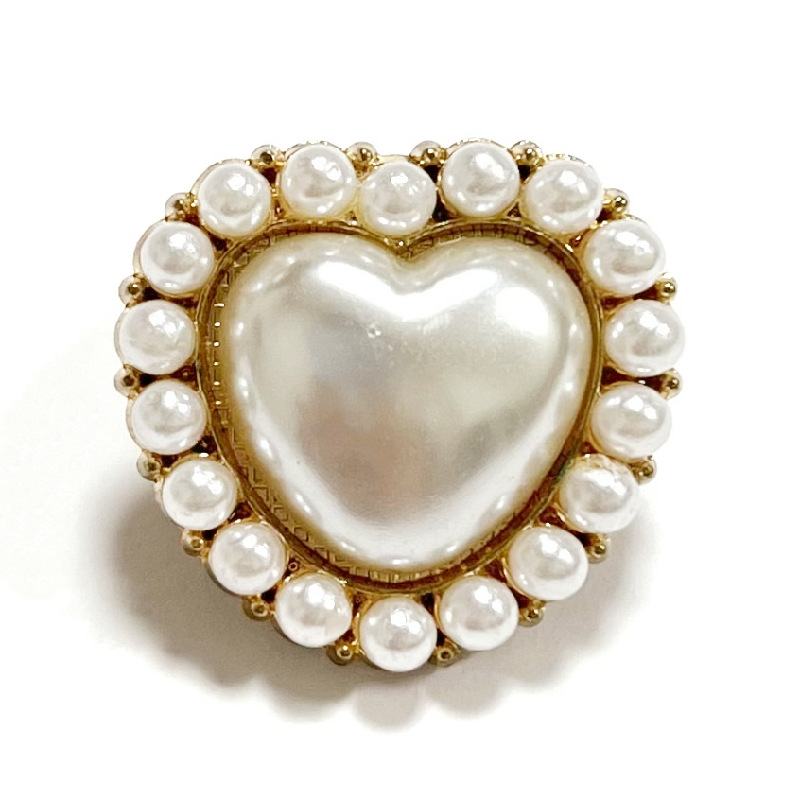 Moda amor botón de metal estilo de chanel en forma de corazón perla hebilla vintage abrigo traje abrigo hebilla decorativa