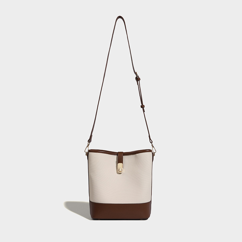 High end casual versatile crossbody mother Korean version, niche and grand handheld women's bag, large capacity_voghion.com
