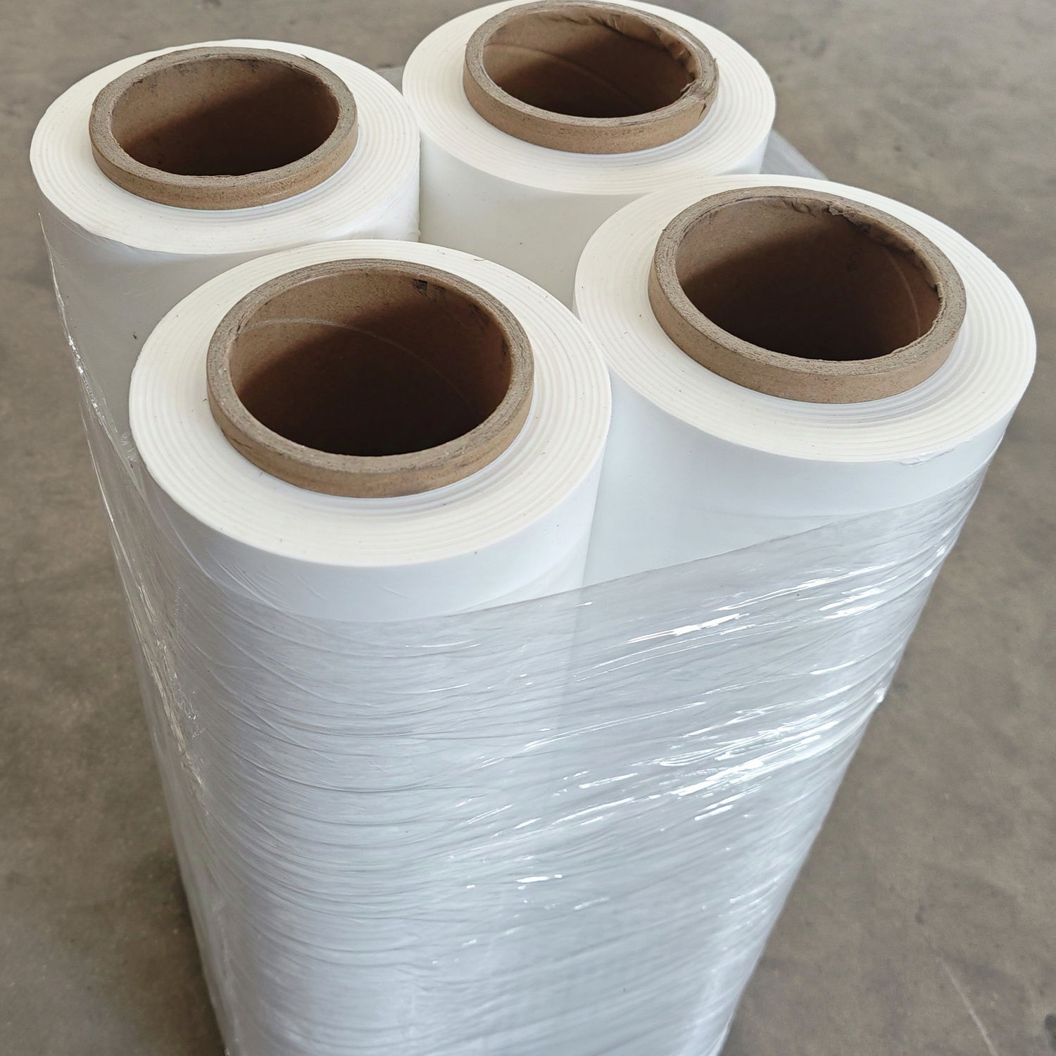 20년 제조사, 50톤 생산량, 공장검사 지원 - 유백색, 폭 50cm*34.4kg, 4롤*2650m