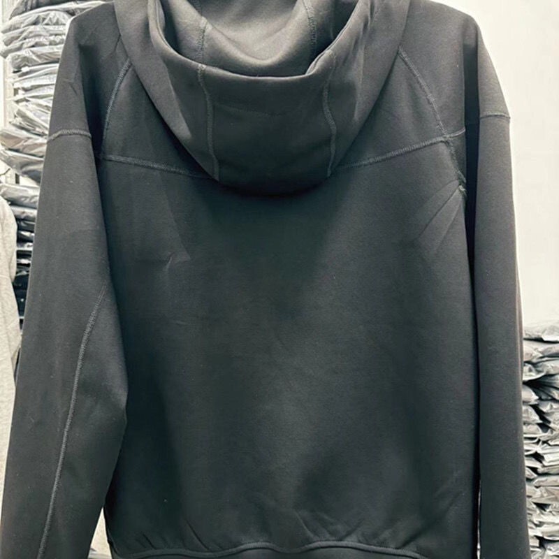 2025 invierno y otoño chaqueta de entrenamiento de ocio para hombres a prueba de viento nueva chaqueta con capuz de punto de acondicionamiento físico