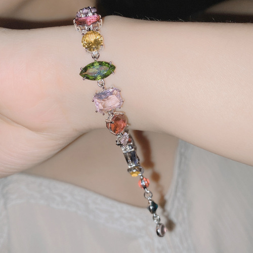 Versa Summer Sweet and Cute Candy Set Lolita Women's Gold-plated Micro-Inlaid Zirconium Ambilight Crystal Bracelet