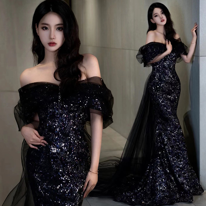 Mermaid Banquet Evening Dress 2026 New French Light Luxury Niche Style Runway Performance Dress Off-Shoulder Dress Black