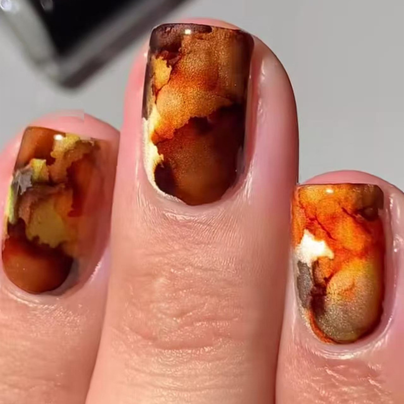 Autumn and Winter Short Square Amber Smudged Marble Style Design Cat Eye Wearable Manicure Nail Patches Fake Nail Patches Autumn and Winter Short Square Amber Smudged Marble Style Design Cat Eye Wearable Manicure Nail Patches Fake Nail Patches