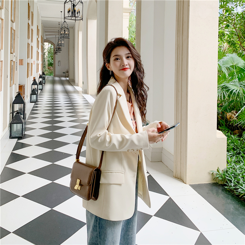 2025 New White Blazer Women's Small Spring Design High-End Korean Style Loose Casual Suit Top