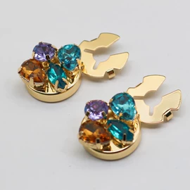 领带夹;袖扣;胸针