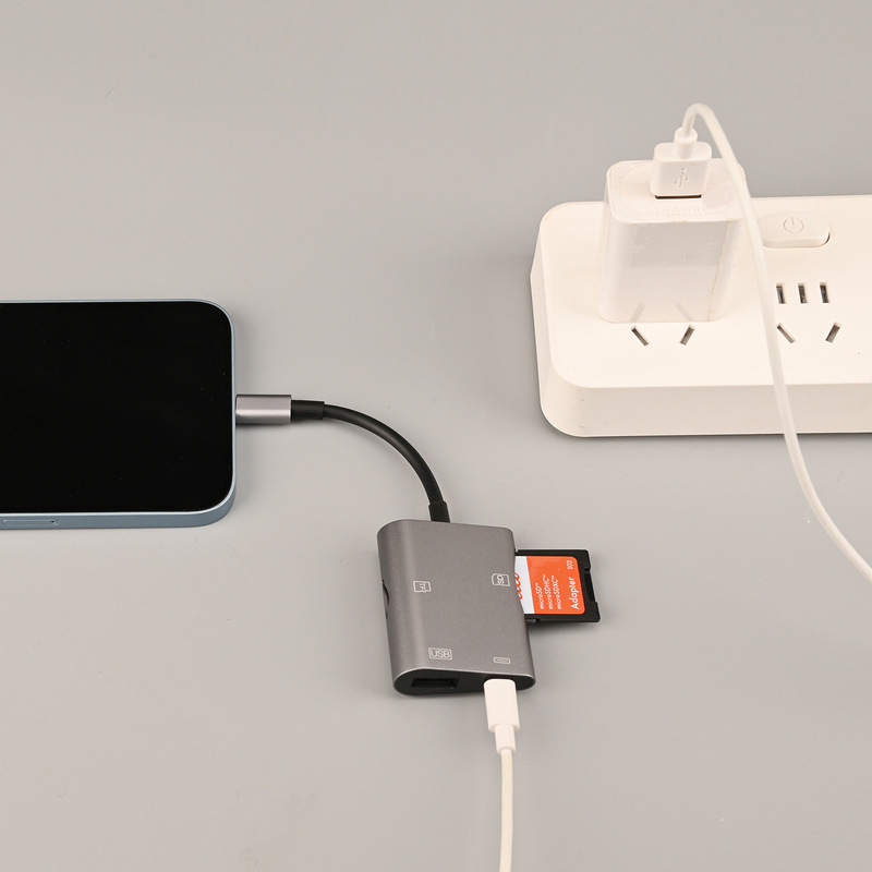 工場直接 Android/Apple 携帯電話多機能カードリーダー拡張ドック OTG コンバータに適しています|undefined