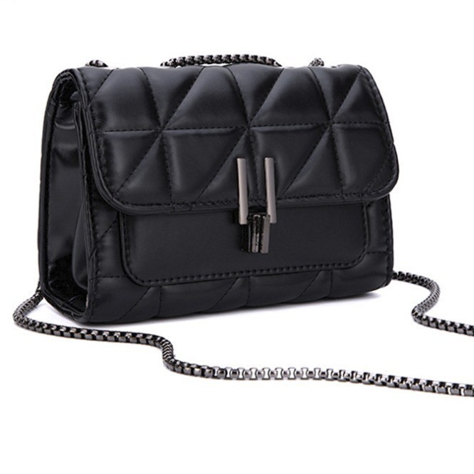Fábrica de Guangzhou bolso pequeño cuadrado damas nuevo estilo de bolso de cadena de estilo de diamante de hombro único estilo extranjero portátil versátil gran capacidad