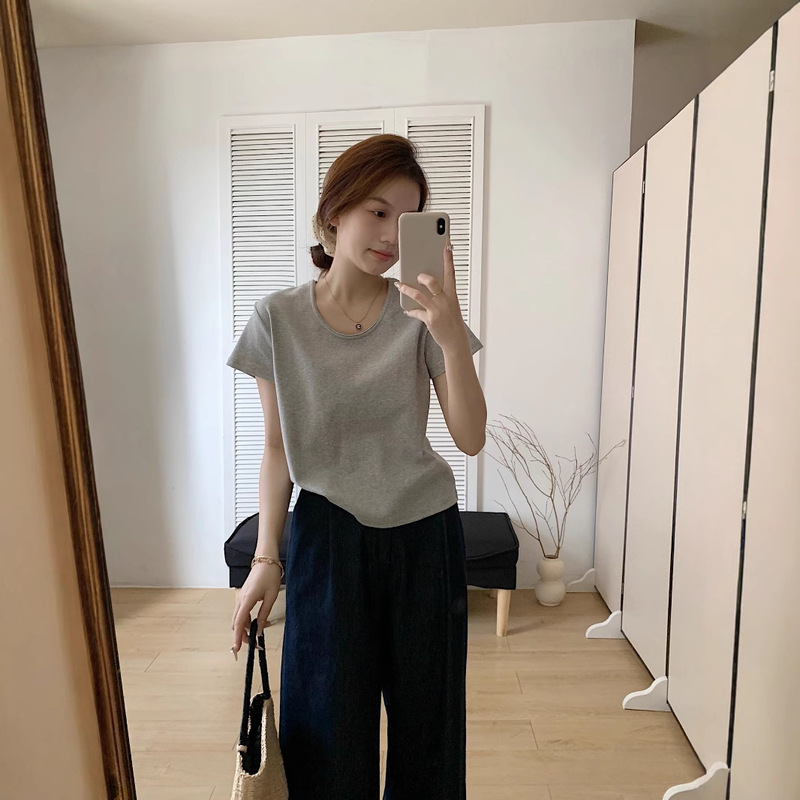 Real Shot of Summer Short-Sleeved T-Shirt for Women 2025 Korean U-Neck Casual Versatile Slim Dopamine Pure Color Simple Top Real Shot of Summer Short-Sleeved T-Shirt for Women 2025 Korean U-Neck Casual Versatile Slim Dopamine Pure Color Simple Top