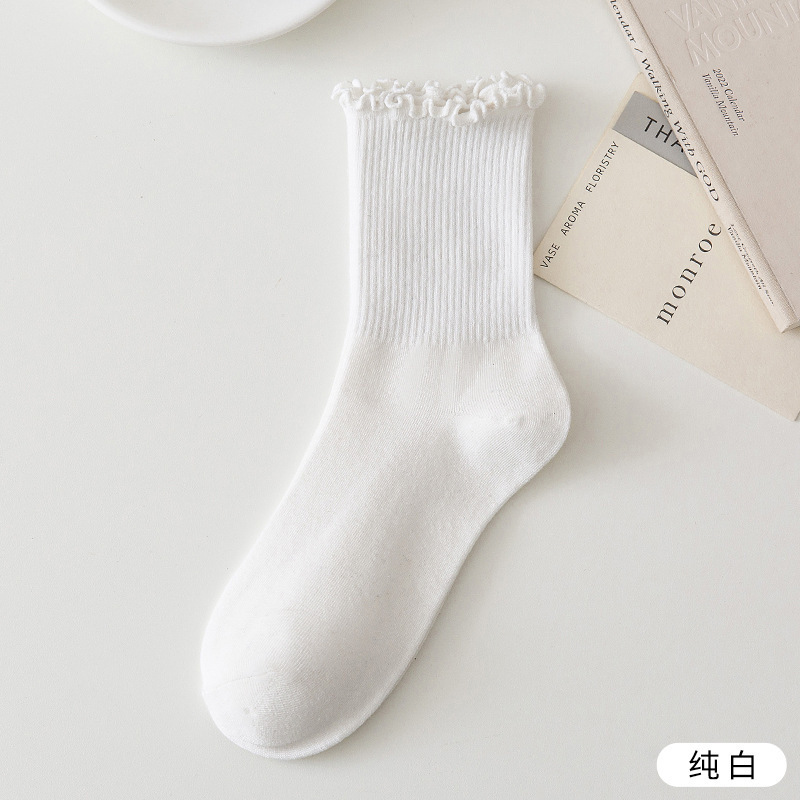 白い木の耳元に靴下を積む夏の薄い日系jk靴下の女性ロリータマリジン靴レースのストッキング|undefined