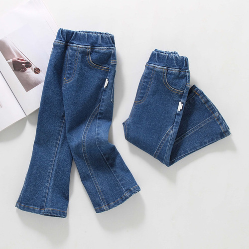 New girls' denim flared pants for baby girls—stylish and trendy, in Korean style, stretchy, slim-fit long pants for spring and autumn, suitable for small and medium-sized children.