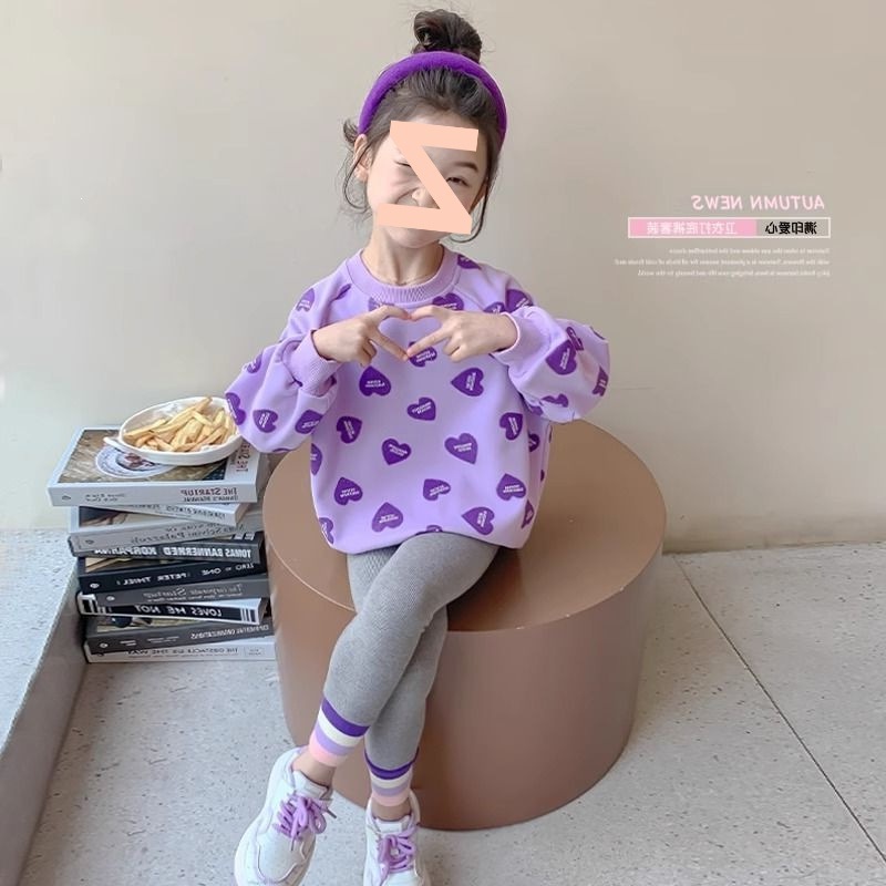 Stylish and cute two-piece set of girls' spring and autumn style sweatshirt for baby girls, popular online.