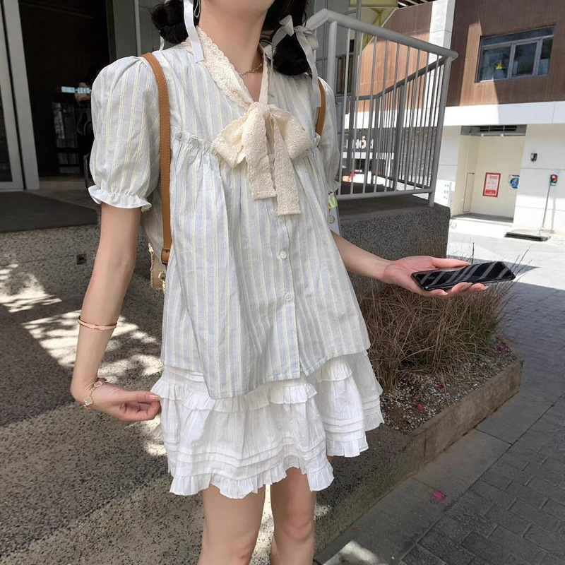 リボンシックなレースパフスリーブストライプシャツ女性のための夏の 2025 新しいカジュアル甘い優しいスタイルトップ|undefined