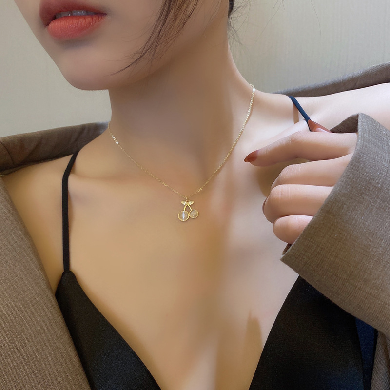 Korean Opal Cherry Fruit Pendant Necklace Niche Design Copper Necklace display picture 4