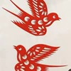 A pair of magpies (red felt)
