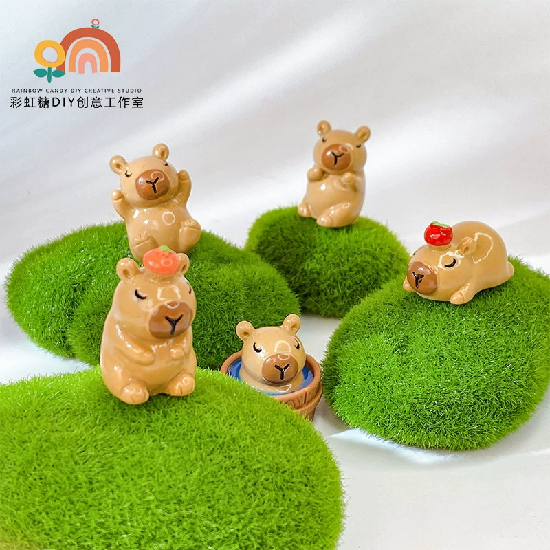 Cute three dimensional doll, creative table decorations, keychain, material