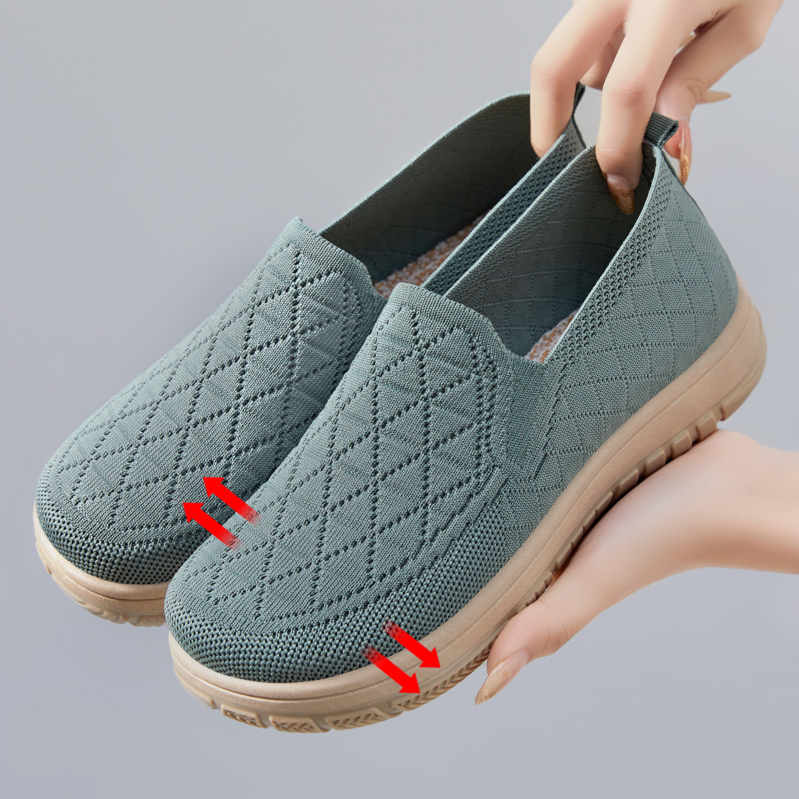 Zapatos planos versátiles de primavera para mujer, estilo nuevo, zapatos de tela estilo Pekín, suela suave y cómoda, zapatos para mamá