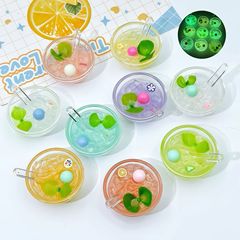 夜光の冷たいミントのスープの丸い碗のdiyのアクセサリのクリームのゴムのキーは掛け金を掛けて食事をしてままごとをします。