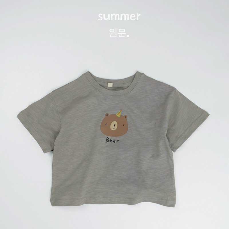 子供半袖2025新型男女児童漫画プリントジャケット赤ちゃん洋気半袖tシャツ夏服a類