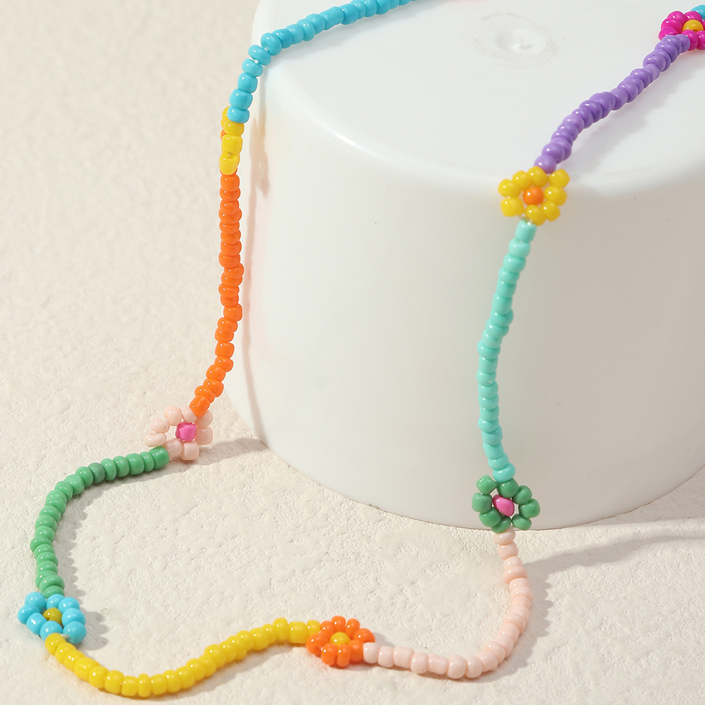 Casual Occasion Alloy, Seed Bead Material Simple Style Daisy Alloy Seed Bead Wholesale Necklace