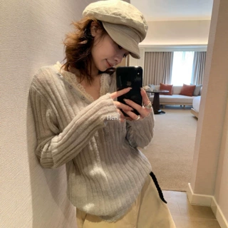Hers秋季慵懒风蕾丝拼接坑条前后两穿V领保暖毛衣66777毛衣韩系