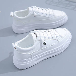 Women's White Shoes Spring and Summer New Leather Panel Shoes Breathable Sports Casual Shoes Korean Style Outdoor Fashion Travel Shoes for Women