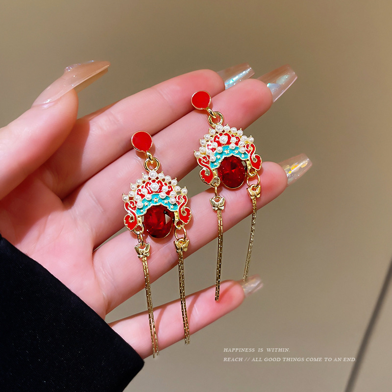 Chinese style Peking Opera earrings female temperament of Chinese red long tassel earrings qipao hanfu earrings products wholesale