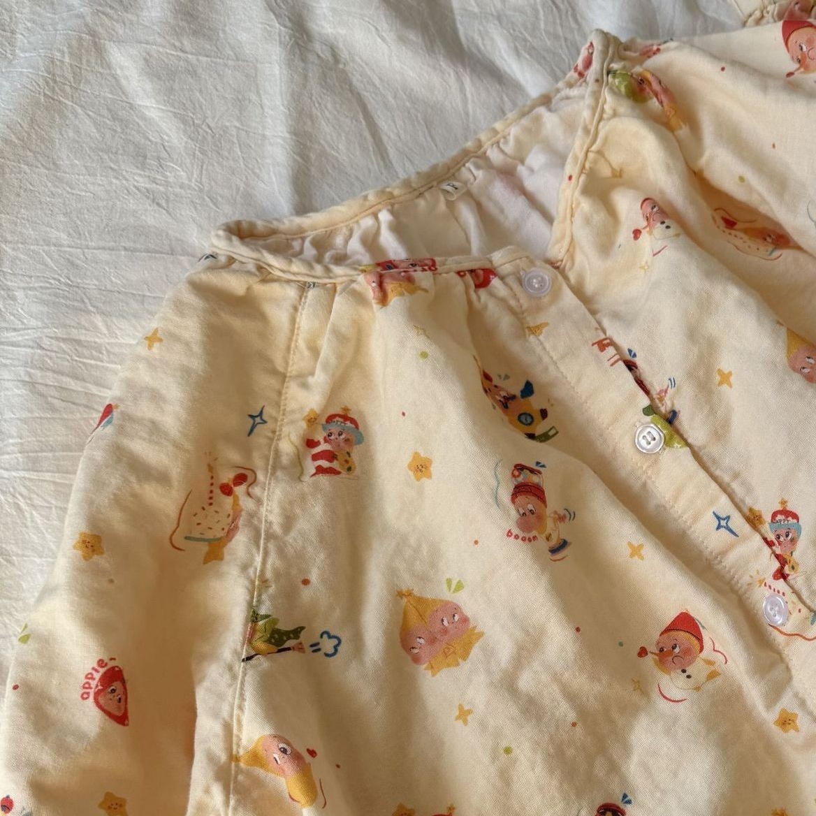 라운드넥 반팔 반바지 세트 - 별빛 마법