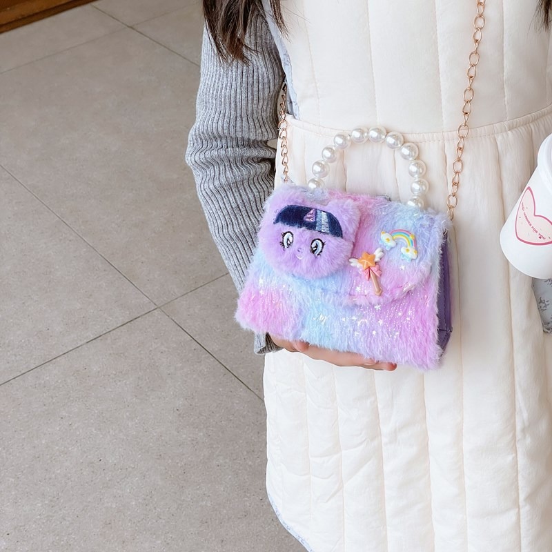 Otoño e invierno nuevos bolsos para niños lindos bolsos de piel de felpa accesorios bolsos de princesa celebridades de Internet bolsos de moda para niñas