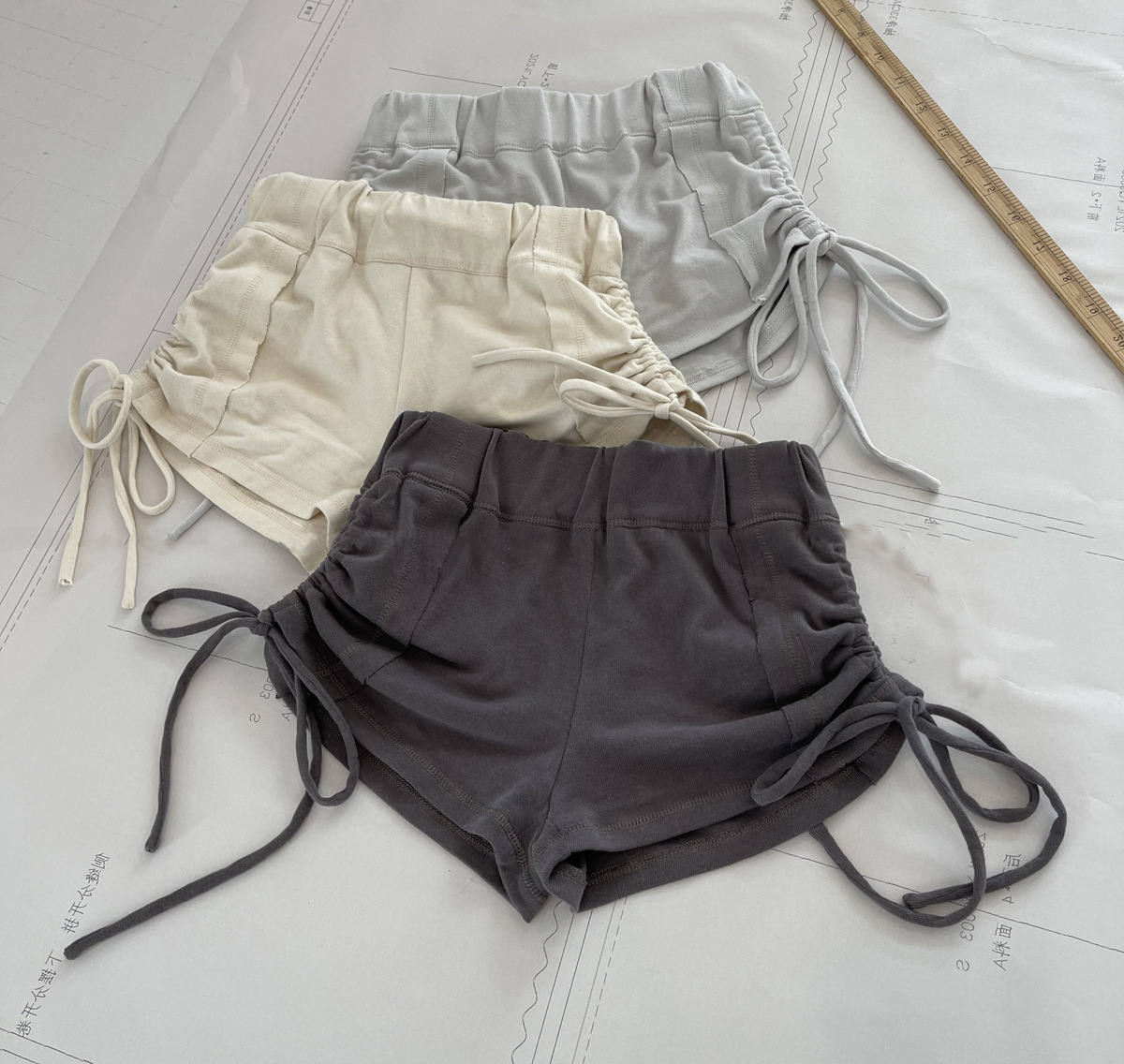 High waist drawstring shorts women's sum...