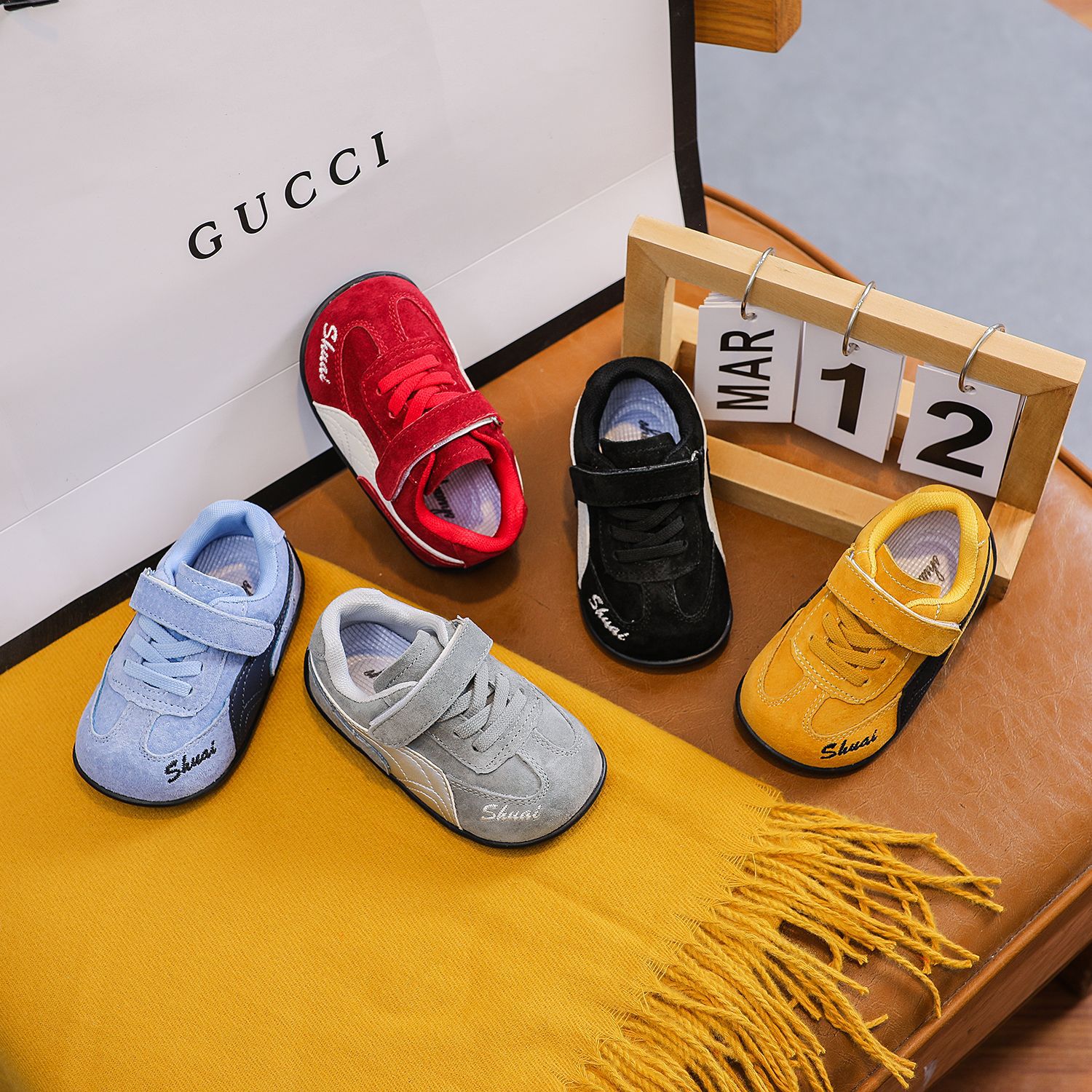 Genuine Leather Toddler Shoes, Baby Sneakers, Spring and Autum Boys' Moral Training Shoes, Soft Soles, Fashionable and Versatile Girls' Casual Shoes