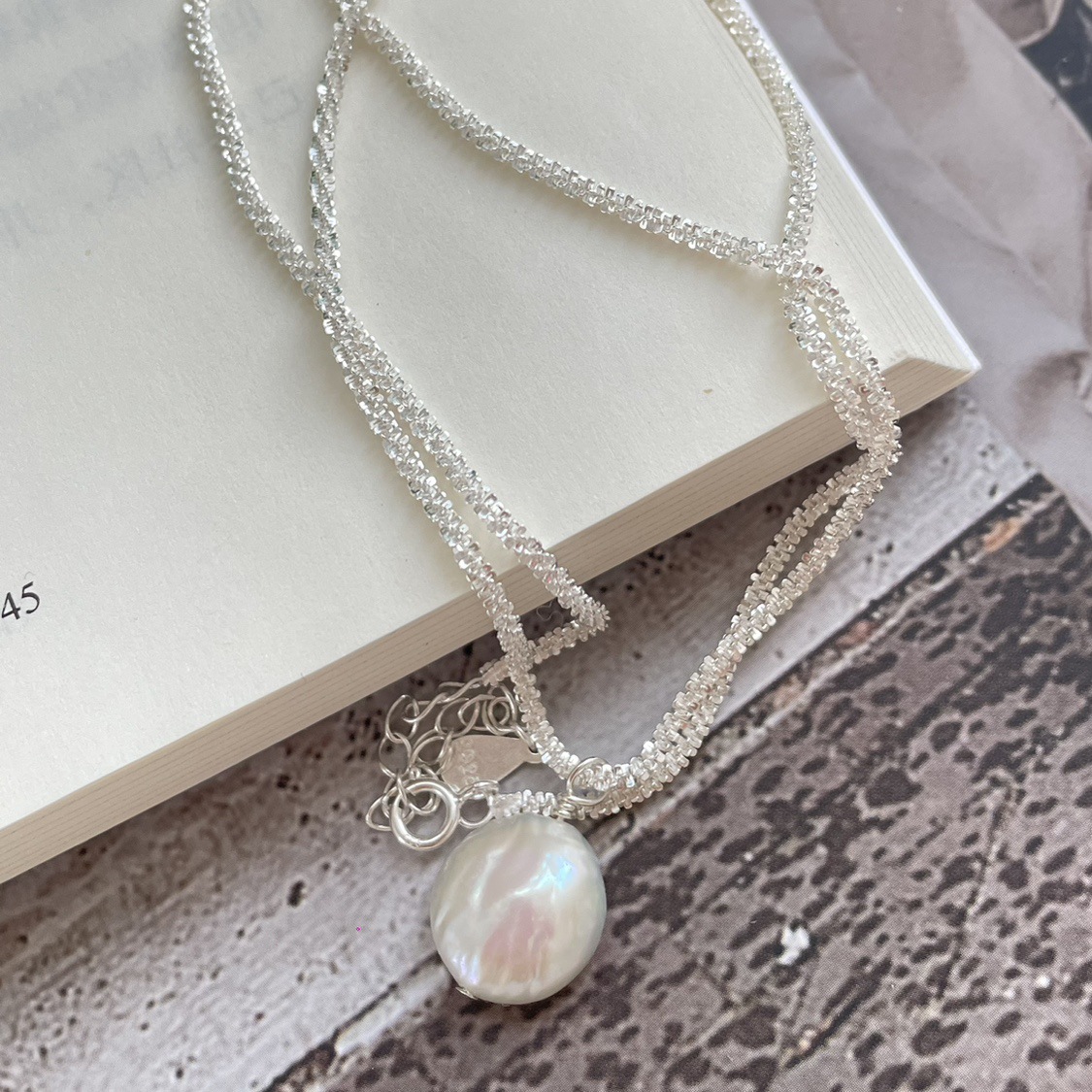6g Weight Mother pearl shellfish Pendant Material Pendant Necklace Classification 925 sterling silver Chain Material Holiday, Daily Occasion Freshwater Pearl, Sterling Silver Material Geometric Pattern Women's Gender Polishing Design Elegant, Simple Style Style Freshwater Pearl Sterling Silver Polishing Geometric Pendant Necklace 11