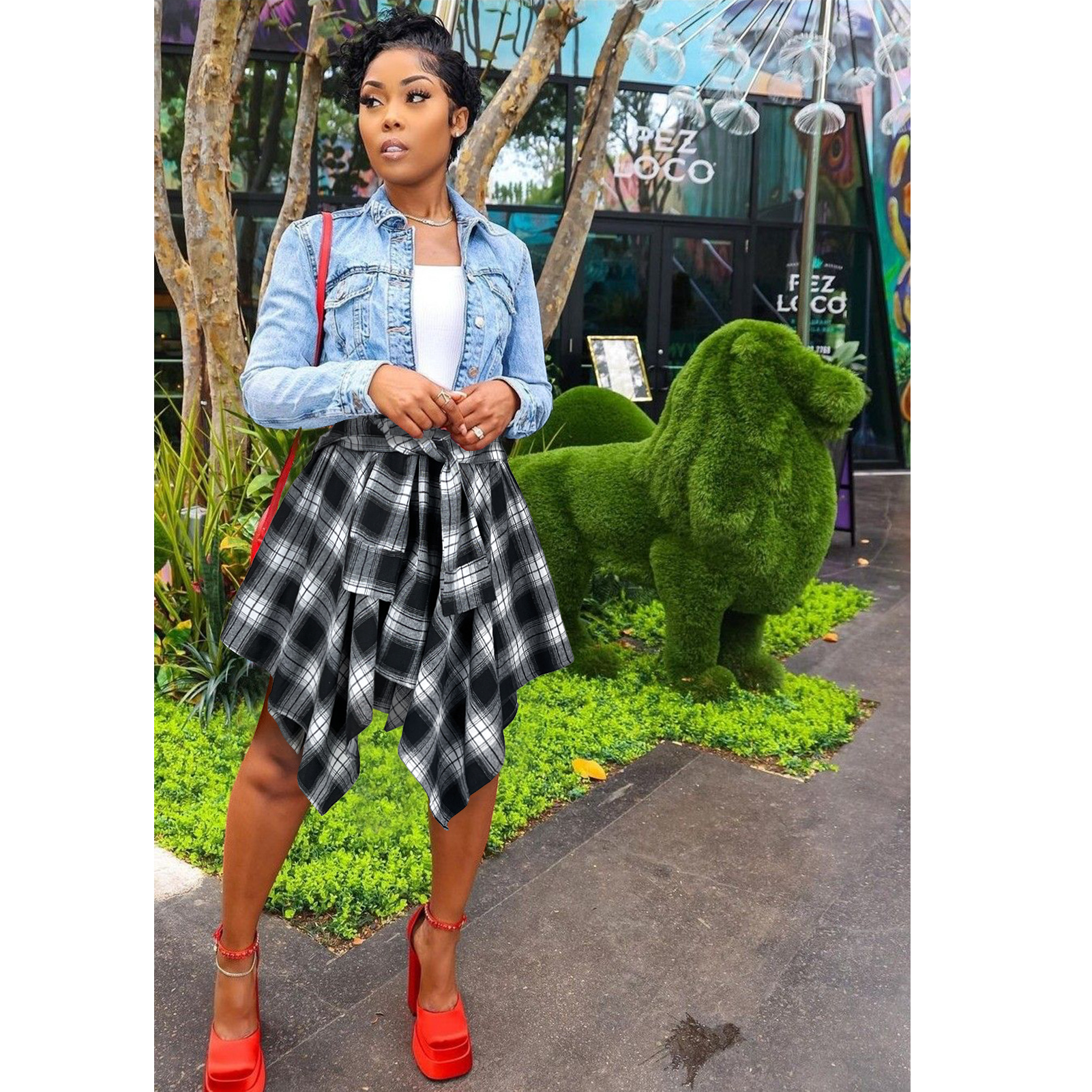 6556 渐变黑白格模特图 5.jpg