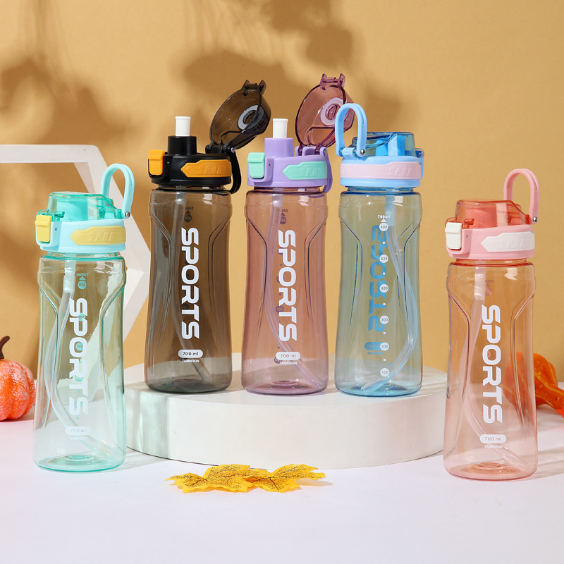 Nuevo tipo transfronterizo simple de plástico transparente con cubierta portátil taza de agua deportiva taza de espacio taza de agua fría taza de fitness taza de agua