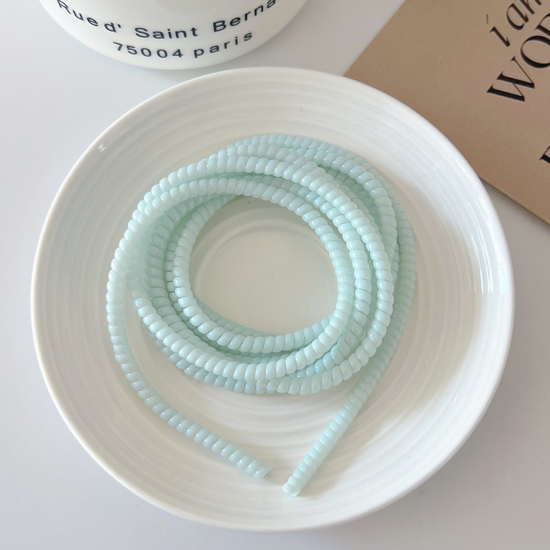 1,4 m 1,6 m cable de datos cuerda de protección anti-suciedad cable de teléfono móvil cuerda de bobinado anti-rotura cargador cubierta de protección de alambre