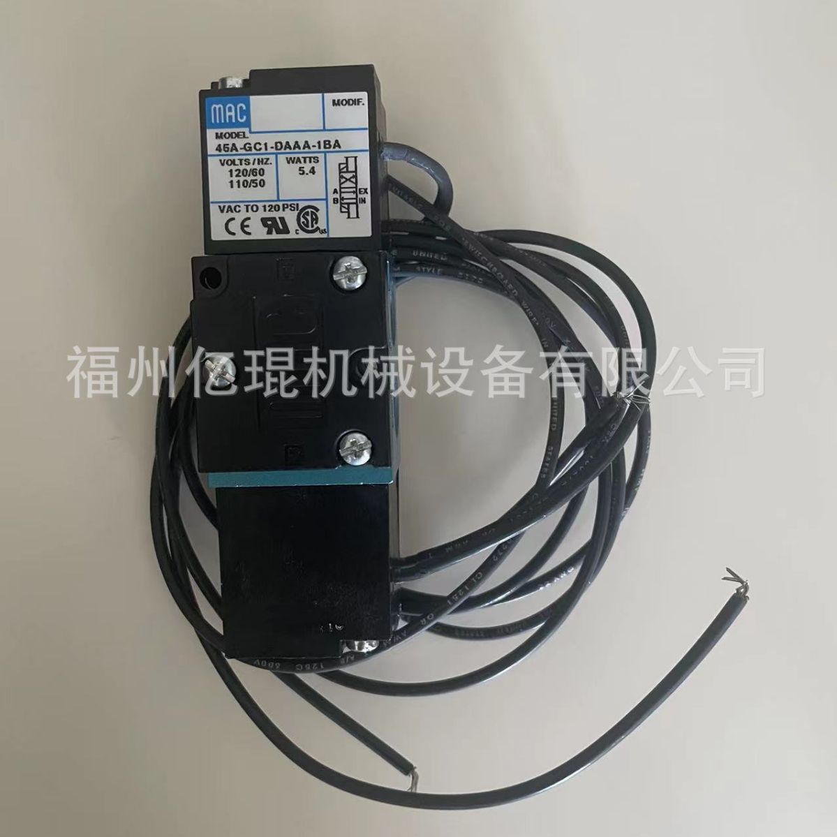美国原厂MAC电磁阀小四通阀45A-AA1-DDFJ-1JB全新正品