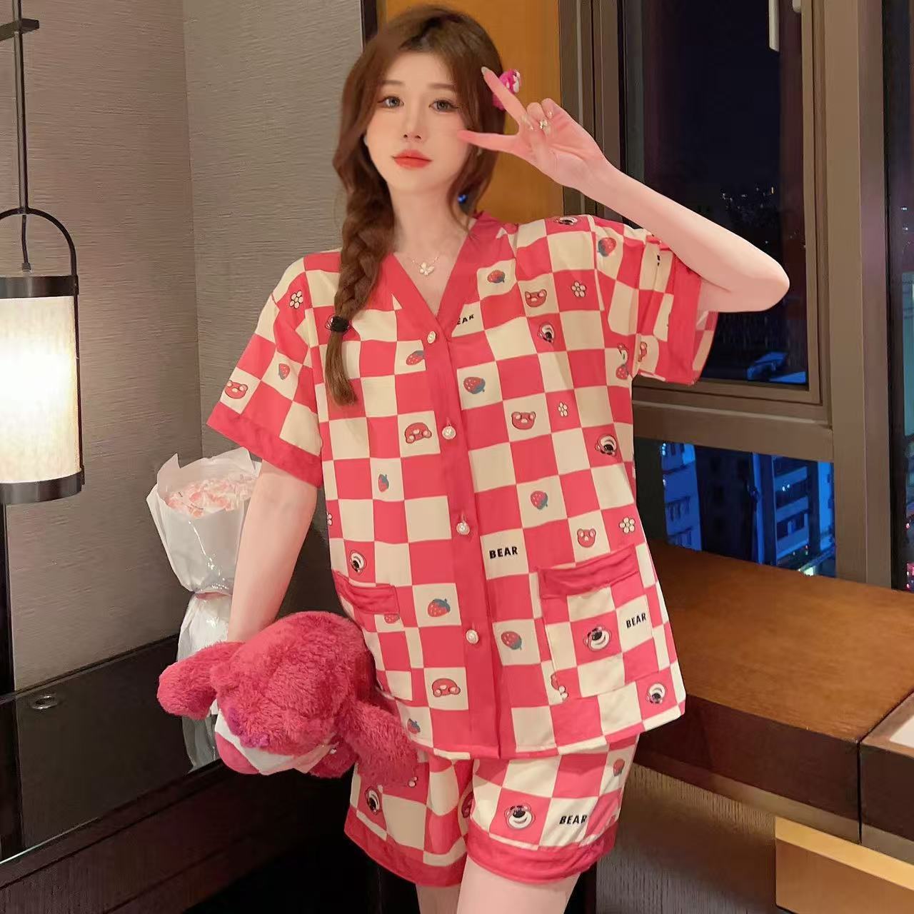Pijama de seda de hielo para mujeres 2025 nuevo verano delgado de manga corta de seda de verano de algodón Walwind set de ropa para el hogar image 2