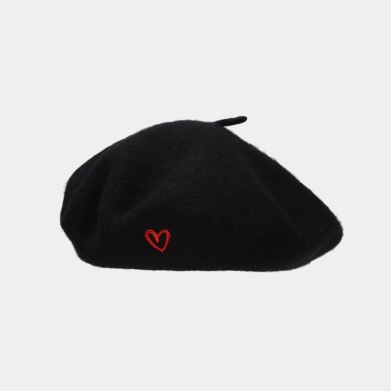 Women's Retro Heart Shape Embroidery Beret Hat display picture 6