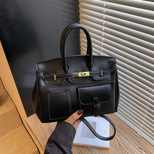 2025�＾�¿��K������r�к��s������������nϵС���μ�б���