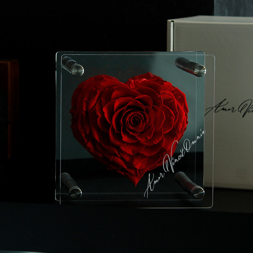Heart-shaped acrylic everlasting rose finished product Valentine's Day wholesale dried flowers gift for girlfriend high-end
