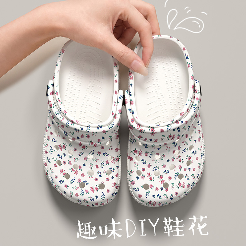 DIY Girls' Floral Clogs 2026 New Summer Soft-Soled Non-Slip Cartoon Children's Dual-Wear Closed-Toe Sandals