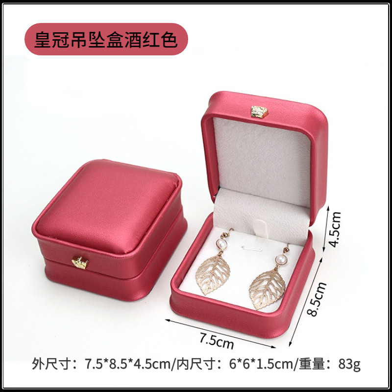 부르고뉴 펜던트 상자, 싱글