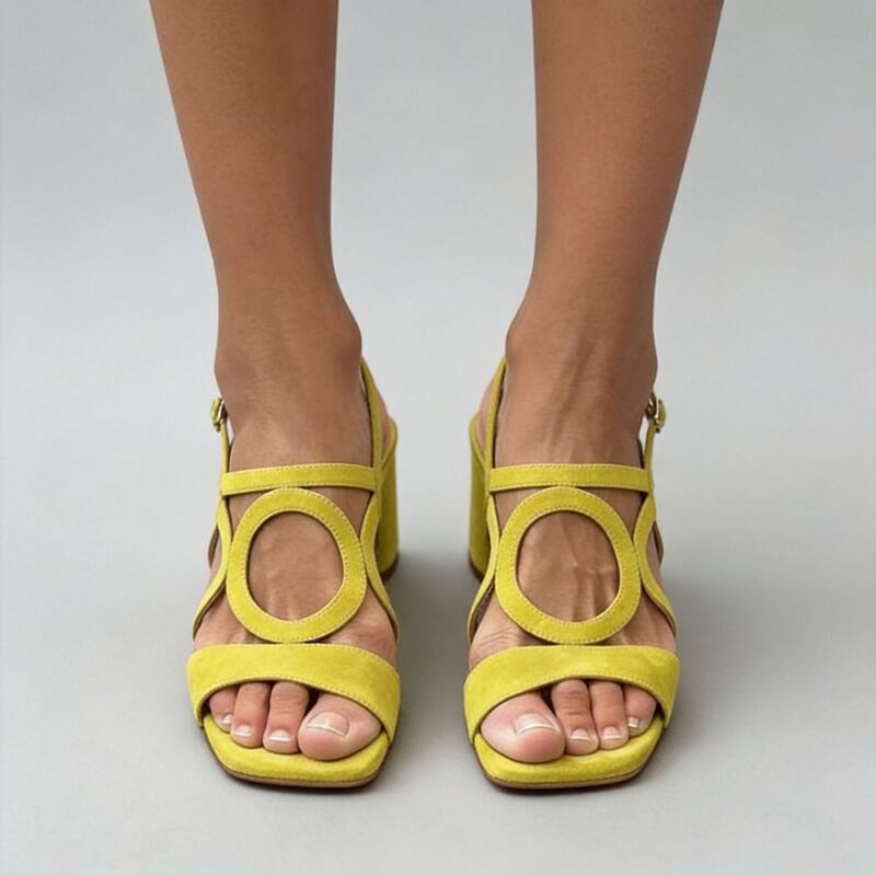 2025 Summer Amazon Export Model High-Heeled Sandals for Women, Sizes 40-43, with Straps, Open Toe, Buckle, and Round Toe Design
