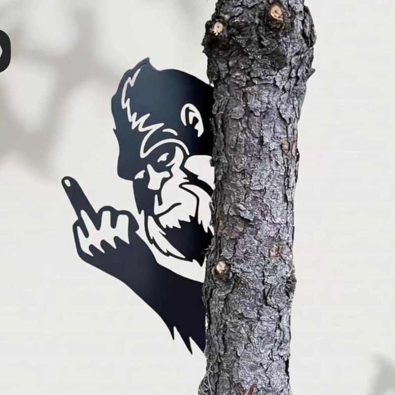 Cross-Border New Popular Iron Orangutan Animal Silhouette Metal Decoration Outdoor Garden Courtyard Interesting Pendant Crafts